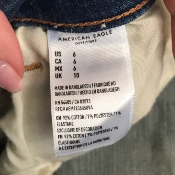 American Eagle Denim Shorts - Picture 3 of 4